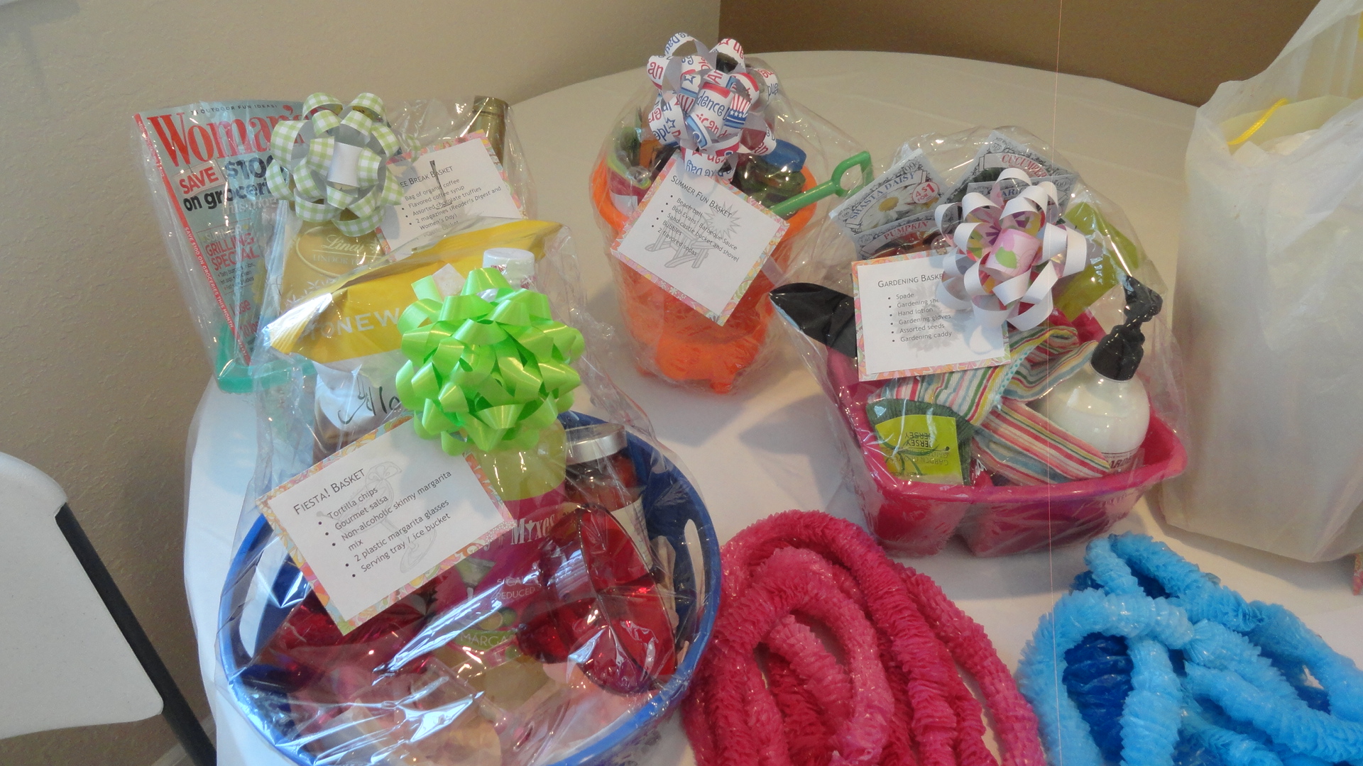 25+ Inexpensive Baby Shower Game Prizes Guests Will Love ...